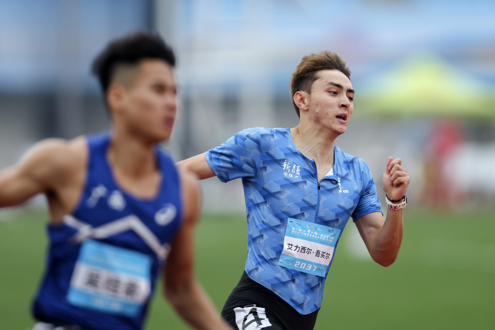 威廉希尔app-阿尔及利亚田径选手突围晋级，表现出色