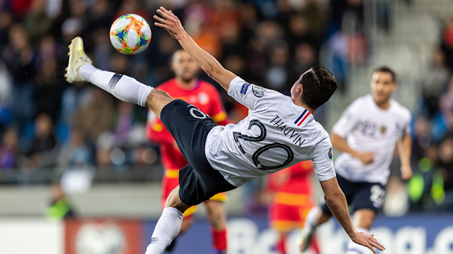 海阔天空！欧预赛选手大胆发挥