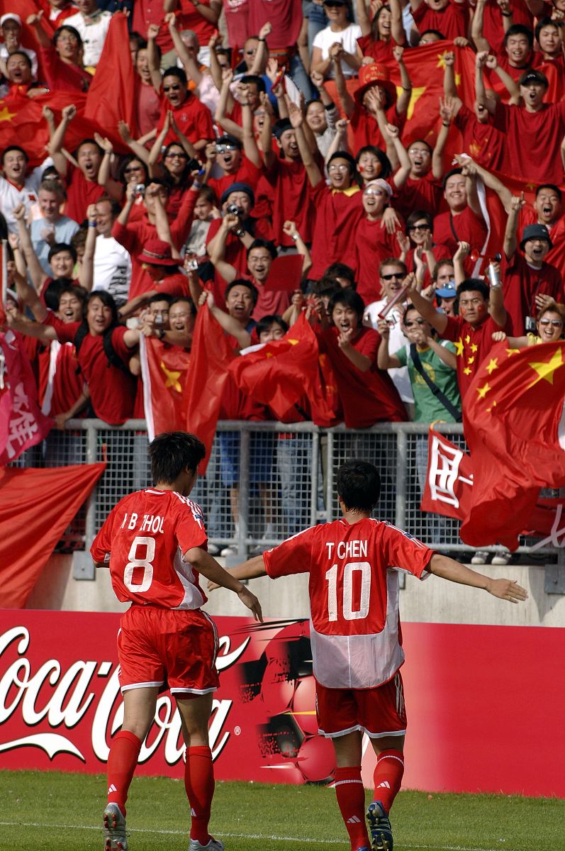 中国女足再次夺冠，告诉世界我们的实力！