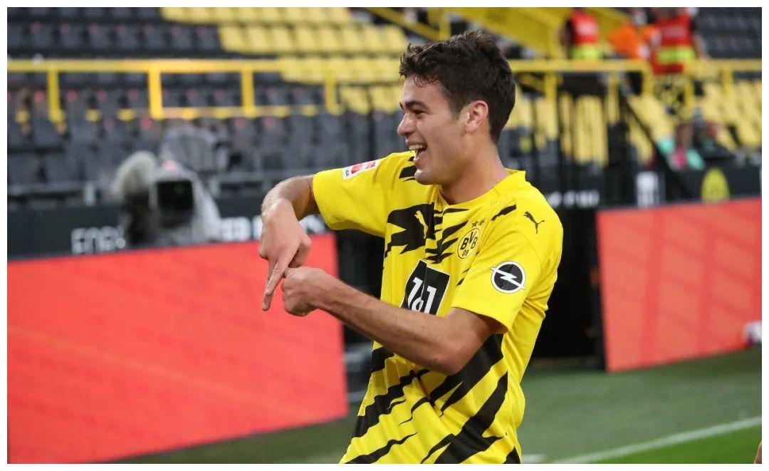 阿贾克斯连胜，晋级前途一片光明