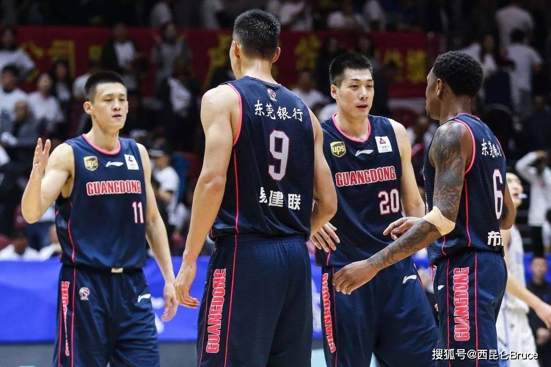 骑士继续横扫篮球纵横，分区赛拿下五连胜