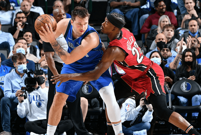 英国威廉希尔-捷克球队遭遇失利，心情沉重