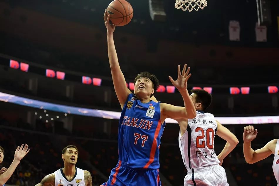 威廉希尔官网-天津男篮主场对阵四川队，决心逆袭取胜