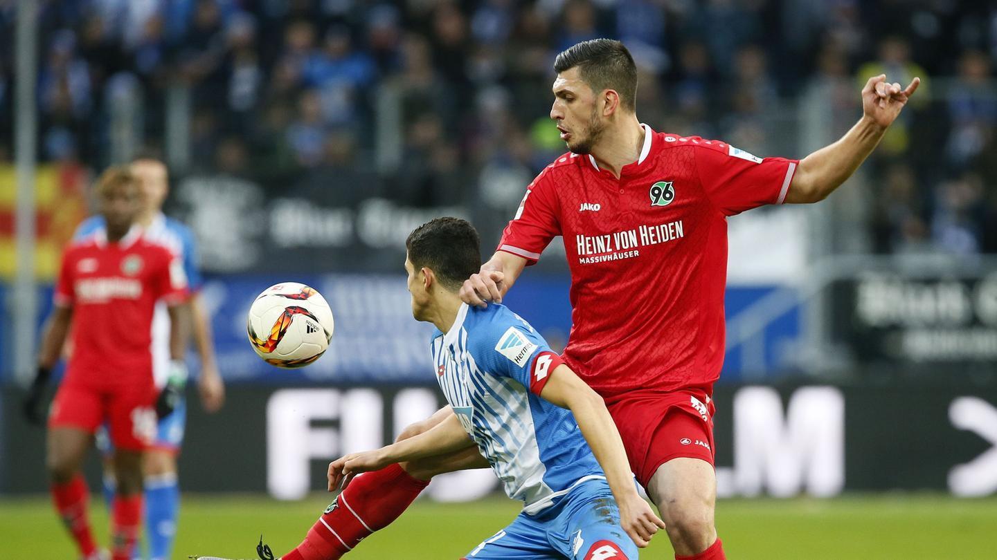 汉诺威96客场取胜，士气大振