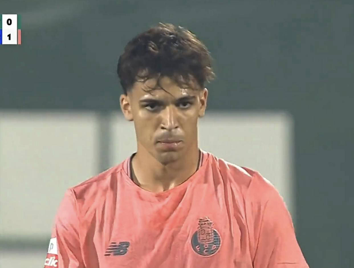 阿贾克斯大胜波尔图晋级