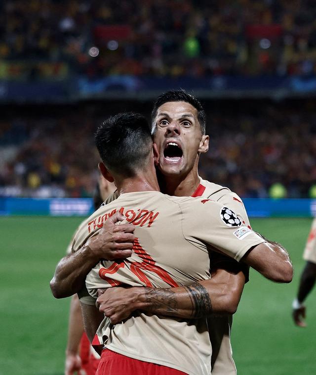 英国威廉希尔-落后一场，球队全力追求逆转机会