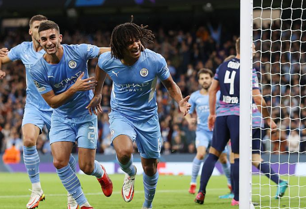 威廉希尔官网-阿贾克斯疯狂得分，实力炸裂