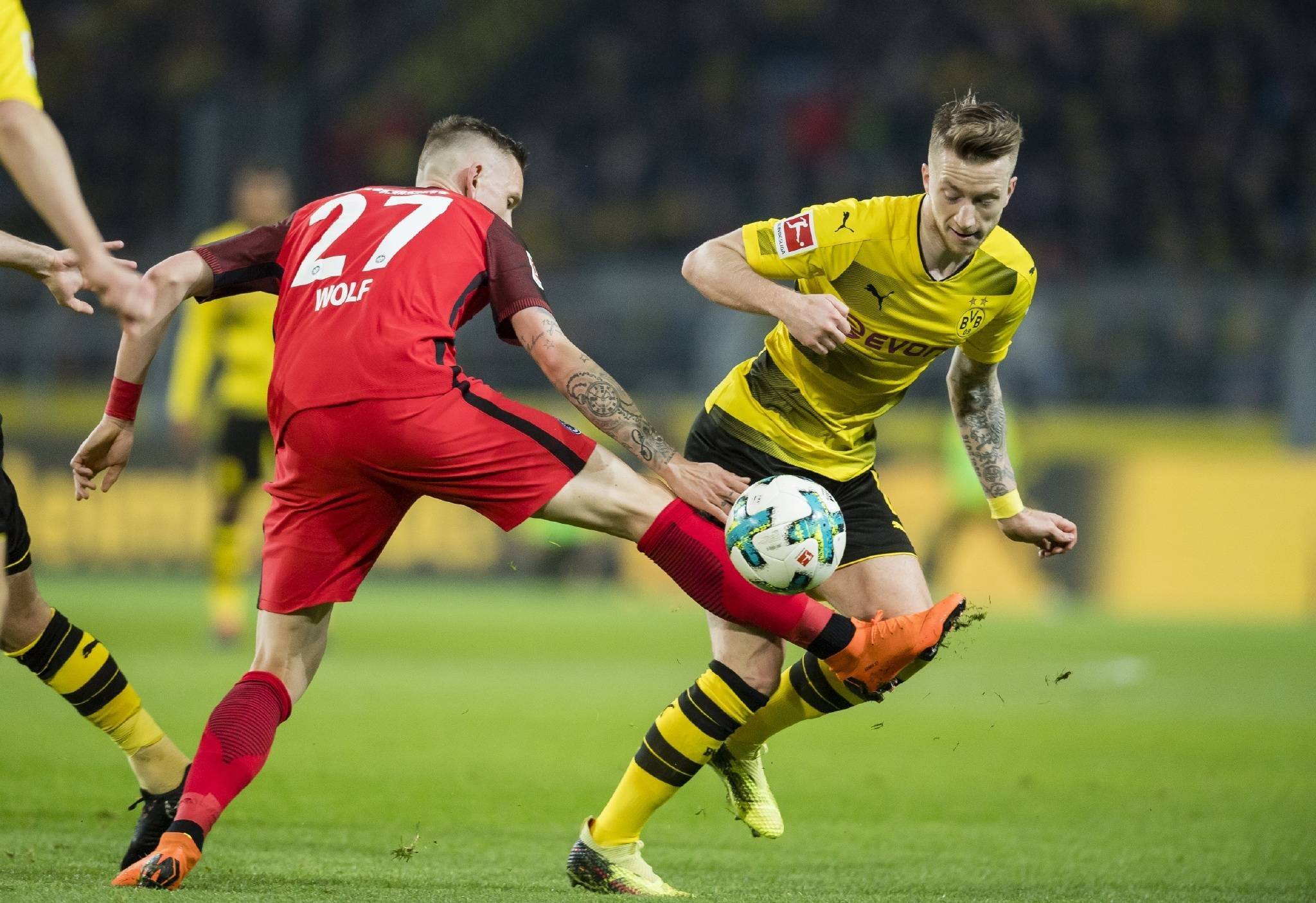 英国威廉希尔-卡利亚里遭遇惨败，战绩不佳