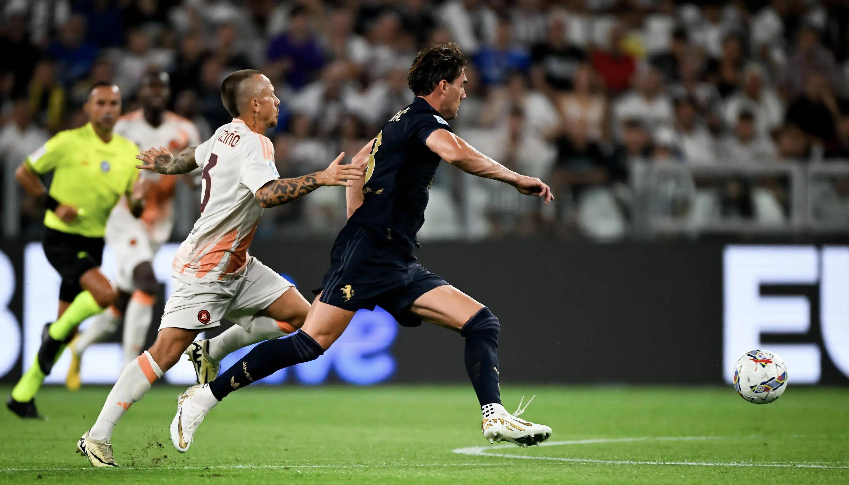 乌迪内斯保持不败纪录，积分持续攀升