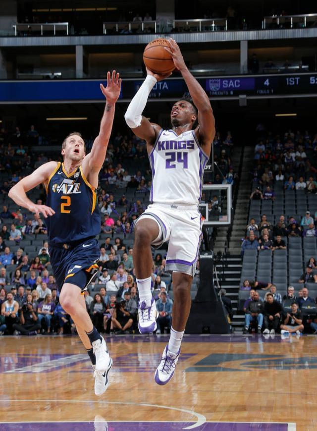 威廉希尔app-率先垂范西亚球队技压全场称霸