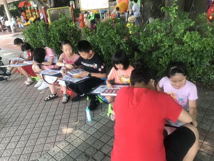 英国威廉希尔-罗马尼亚游泳队勇往直前，实现突破