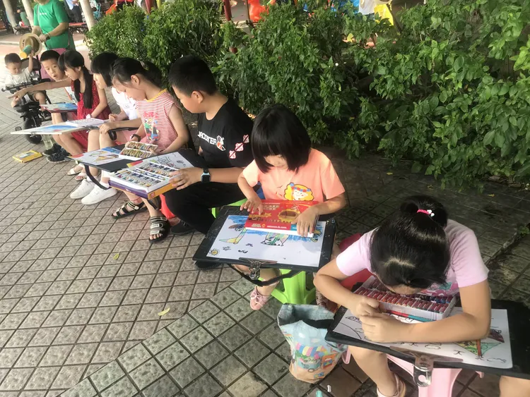 罗马尼亚游泳队勇往直前，实现突破