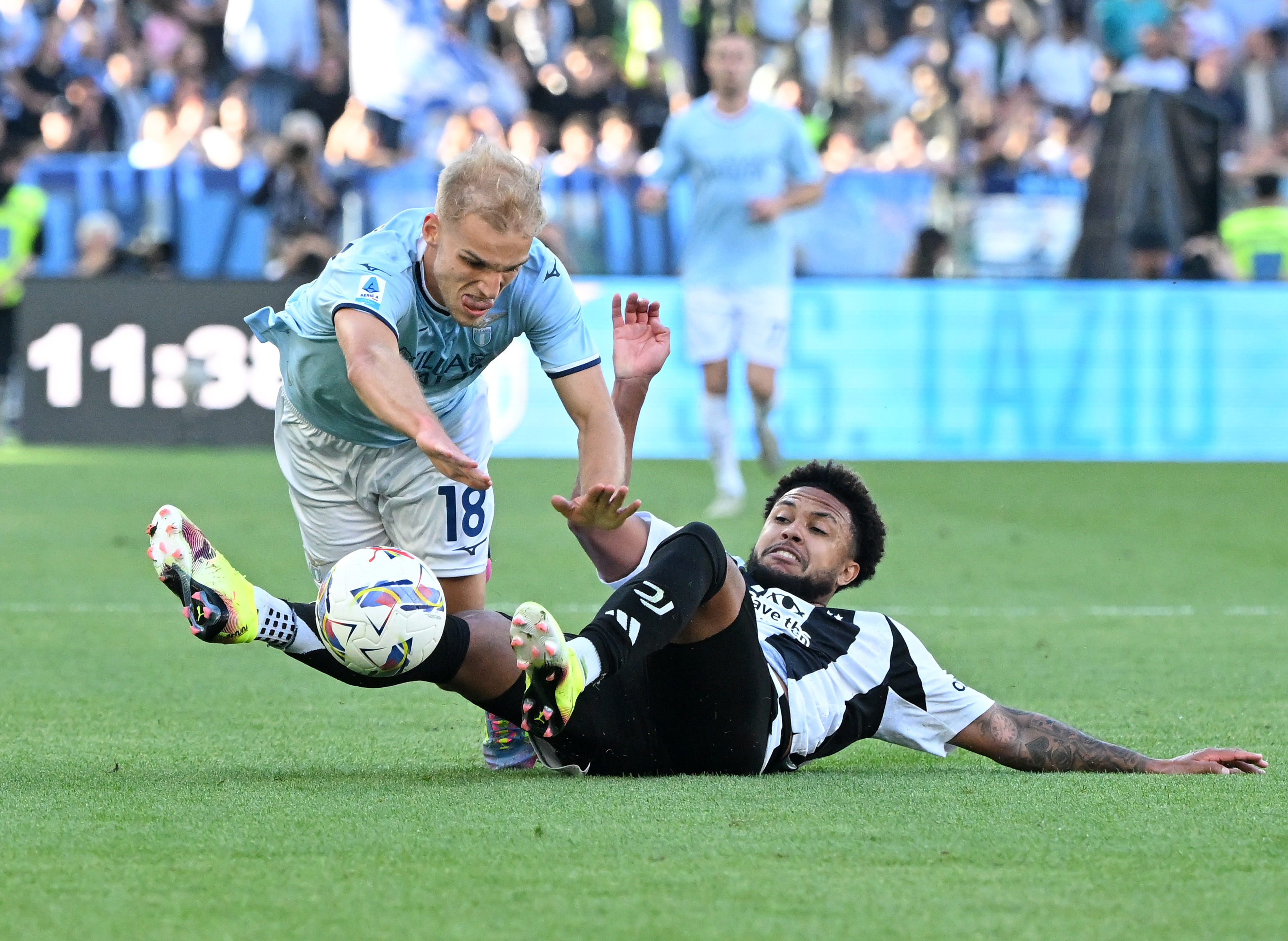 威廉希尔中文站-尤文图斯主场告捷，拉齐奥遭遇失利