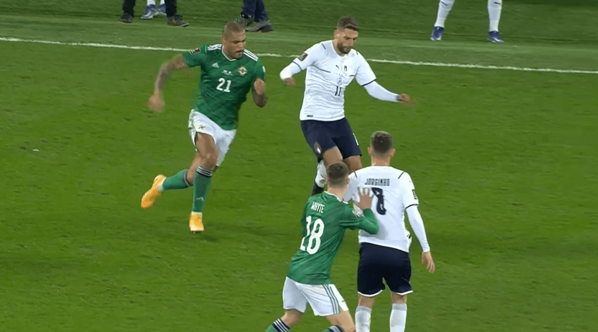 意大利逼平立陶宛，提前小组出线